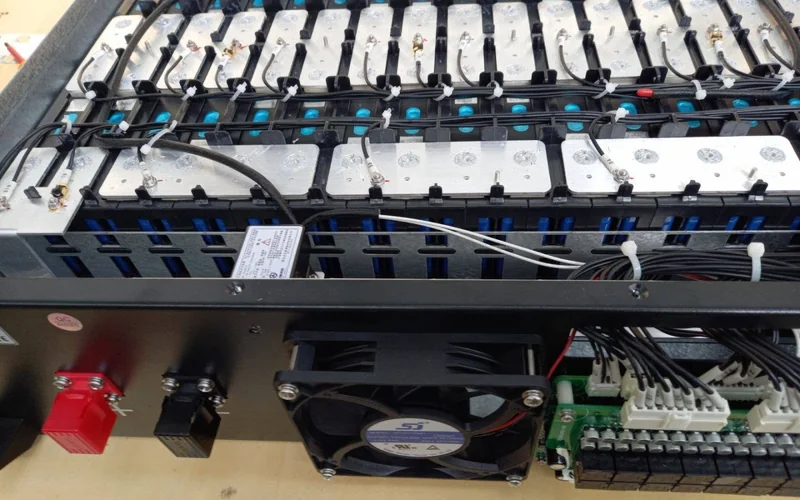 Подмяна на батерийни клетки в система 200 kW / 300 kWh — кадър 3